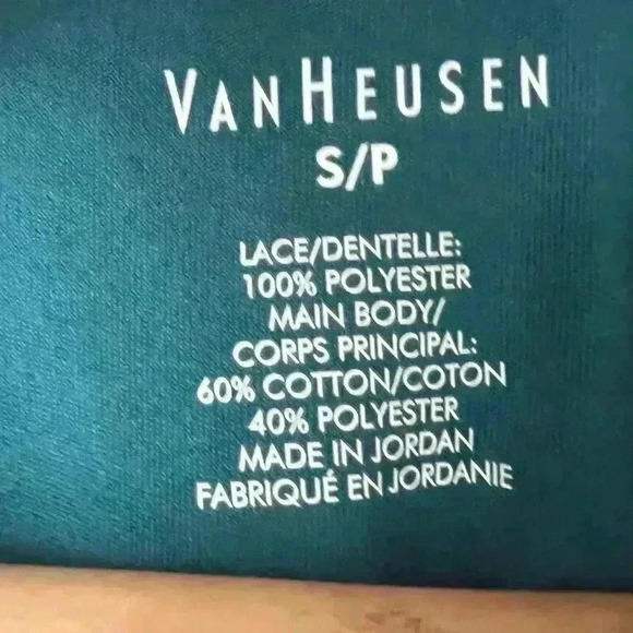 Van Heusen Women’s Turquoise Art  to Wear Geometric Pattern T-Shirt Small - Picture 4 of 8